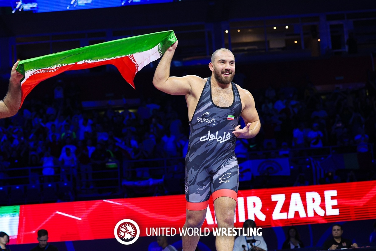 کشتی آزاد قهرمانی جهان| تاجگذاری زارع در بلگراد؛ نخستین مدال طلا برای ایران ضرب شد